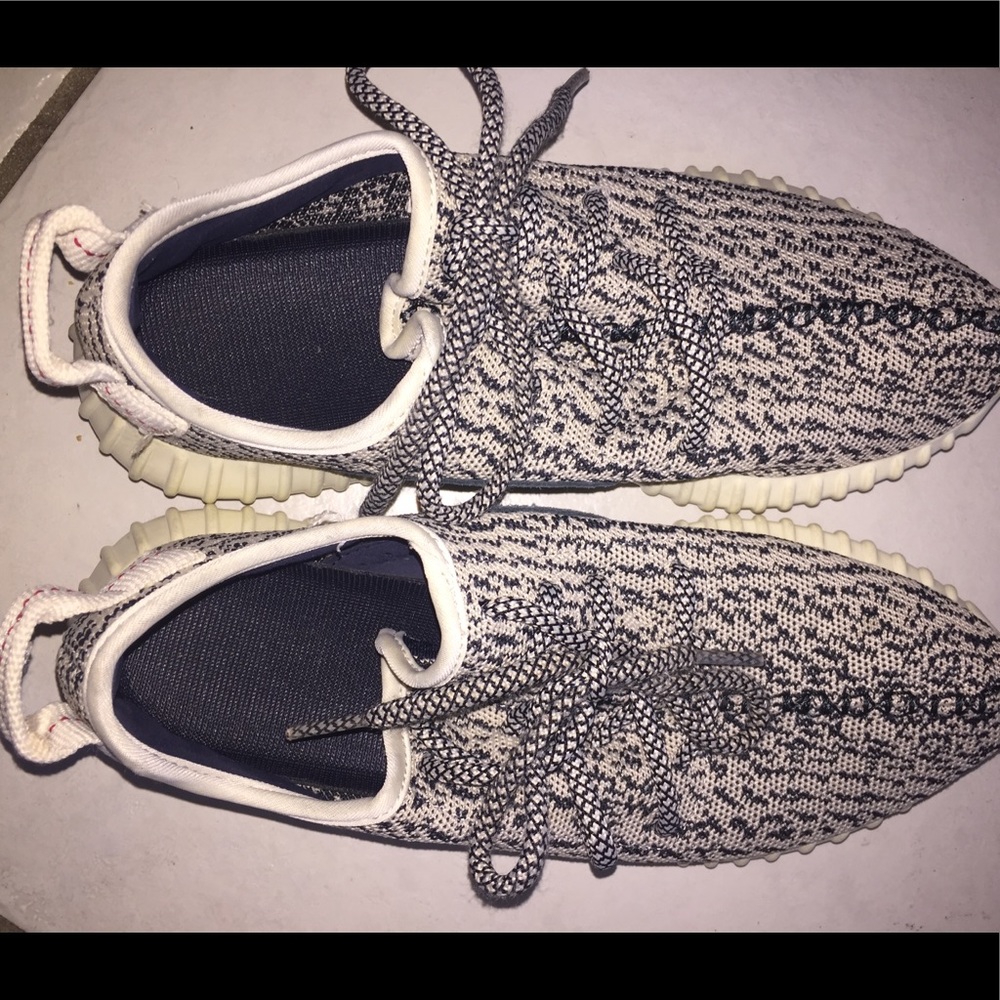 ADIDAS YEEZYS